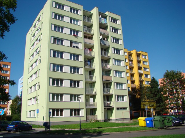 Prodej bytu 3+1, Strakonice II, k rekonstrukci, OV - mono hypotka