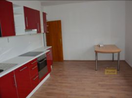 Pronájem bytu 2+kk, 39m2 Praha 8 - Čimice, po rekonstrukci, zařtízený