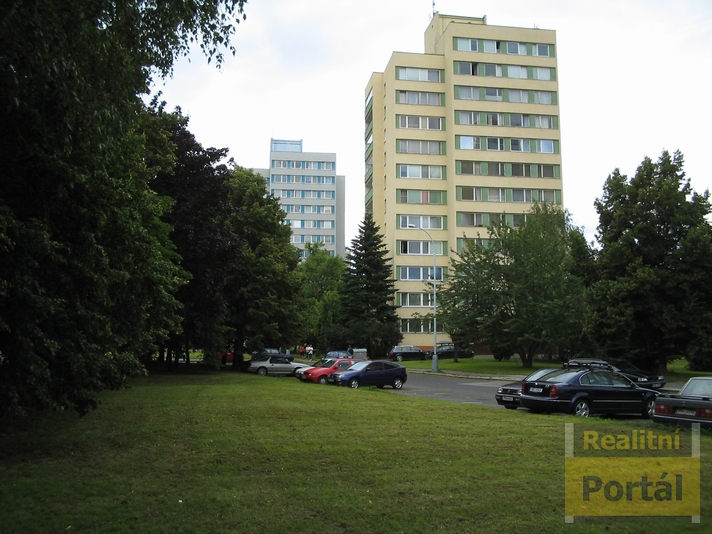 prodej bytu na Praze 8, ulice Bed�ichovsk�, byt 3+1, 75m2, dru�stevn�