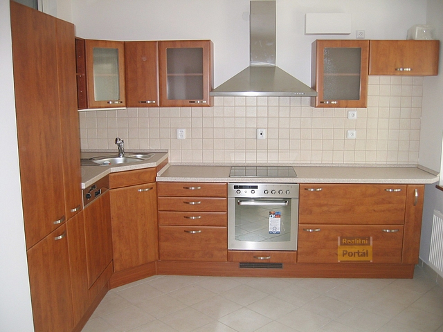 pro detail zak�zky - klikn�te