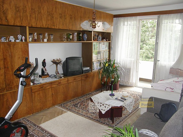 Prodej bytu 2+1/L, Praha 10, po �prav�ch, 52m2, neza��zen�, OV  - mo�no hypot�ka