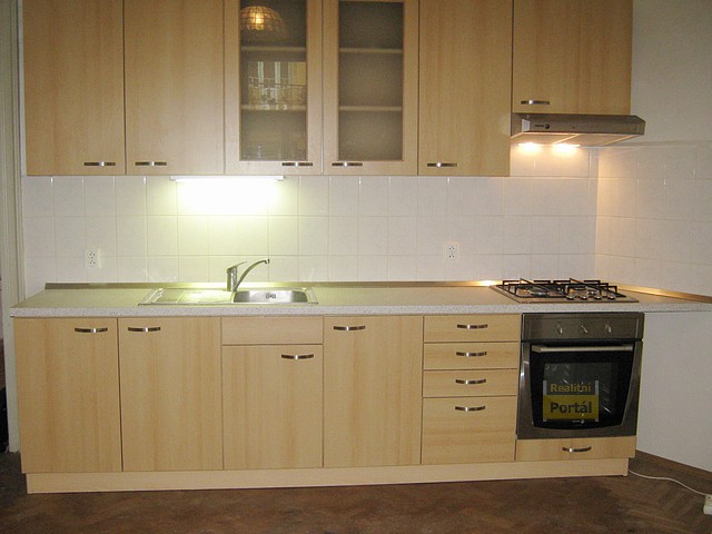 Klikn�te pros�m pro detail inzer�tu