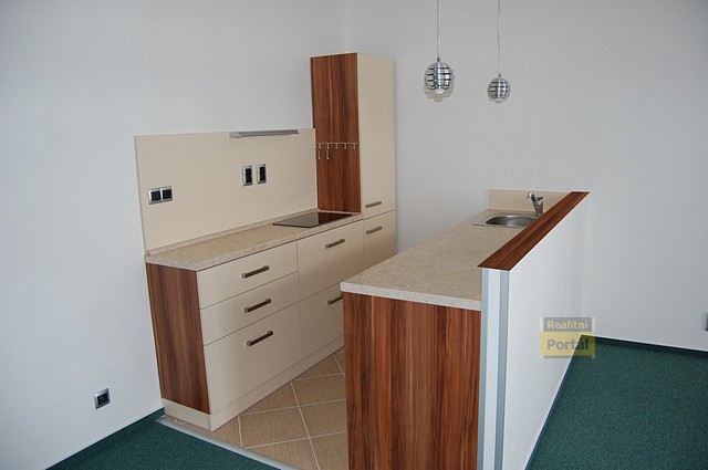Klikn�te pros�m pro detail inzer�tu