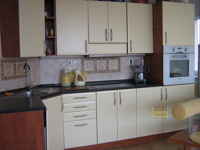 Klikn�te pros�m pro detail inzer�tu