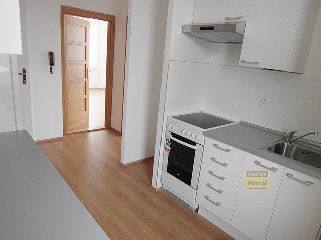 pro detail zak�zky - klikn�te