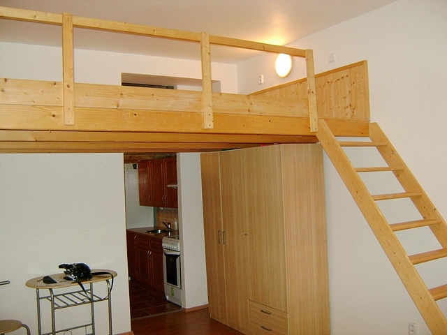 pro detail zak�zky - klikn�te