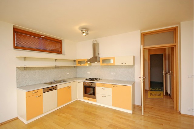 Klikn�te pros�m pro detail inzer�tu