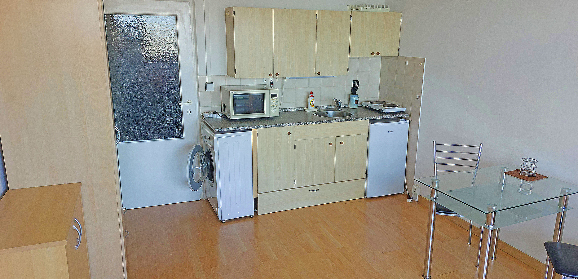 Pronájem garsoniéry/L v Praze 8 - Kobylisy, 27m2, zařízen