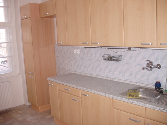 pro detail zak�zky - klikn�te