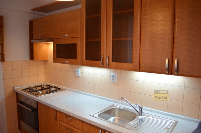 pro detail zak�zky - klikn�te