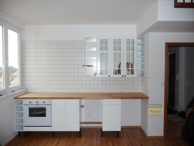 pro detail zak�zky - klikn�te