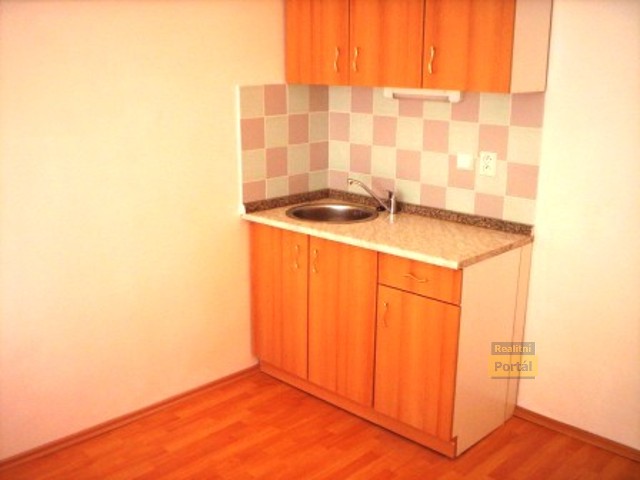 Klikn�te pros�m pro detail inzer�tu