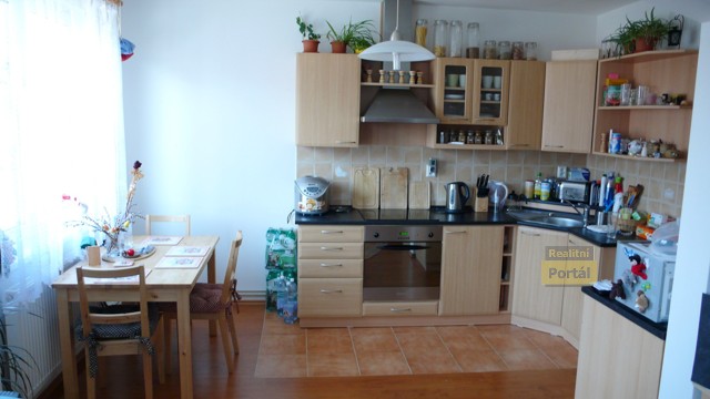 pro detail zak�zky - klikn�te