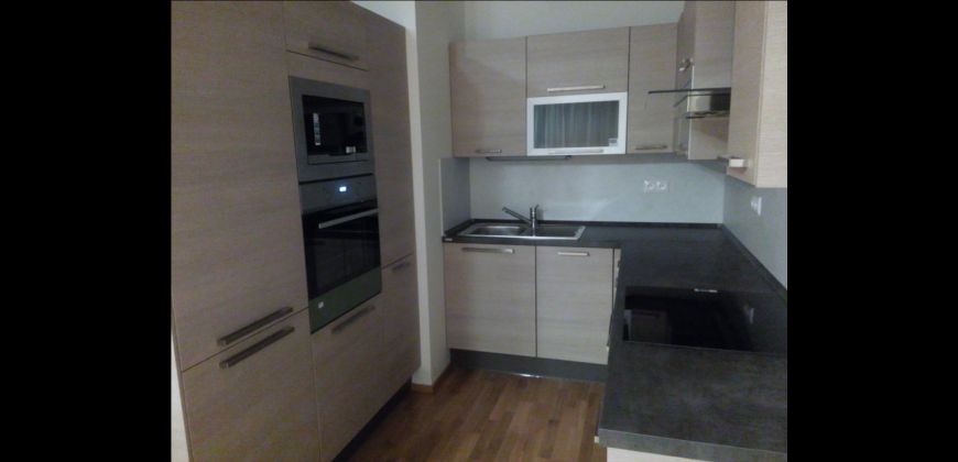 Pronájem bytu 2+kk, 56m2, Praha 4 - Háje, nový, zařízený, garážové stání