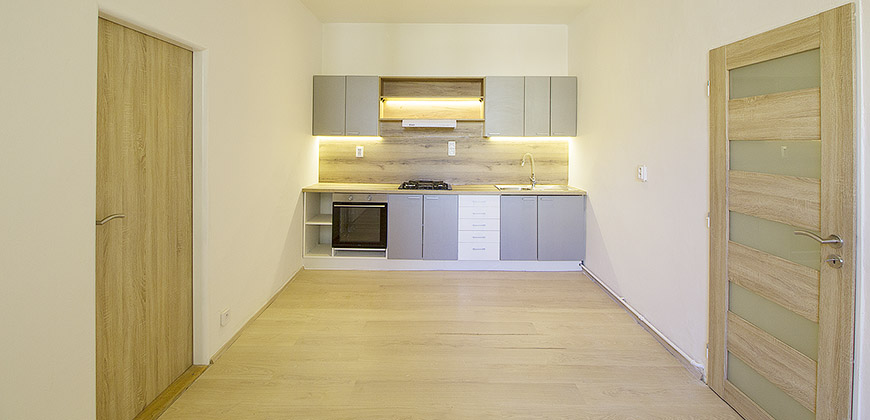 Pronájem bytu 2+kk, 45m2, Praha 4 - Michle
